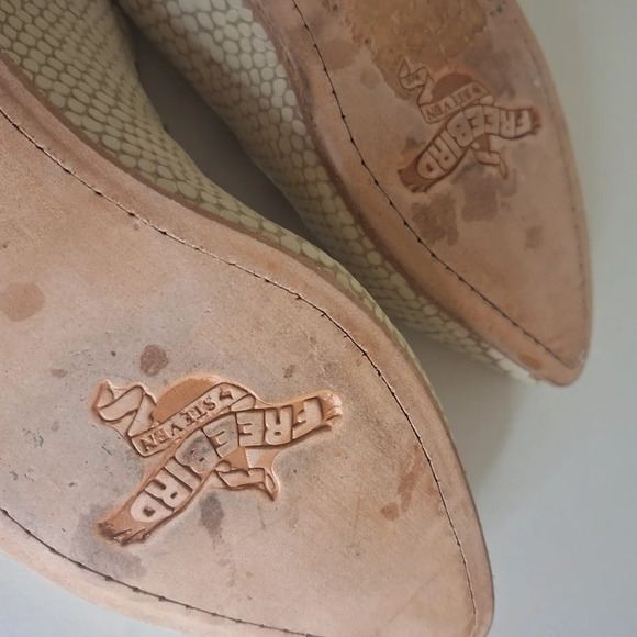 Free Bird Enya pointy toe laced, open back flat leather slip-on SZ 7 - Picture 10 of 11